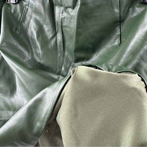 Cotton On Green Faux Leather Mini Skirt – Size Medium - Picture 7 of 7